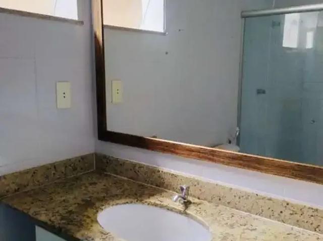 Casa / Sobrado para Venda em Lauro de Freitas/BA Buraquinho 2 Quartos