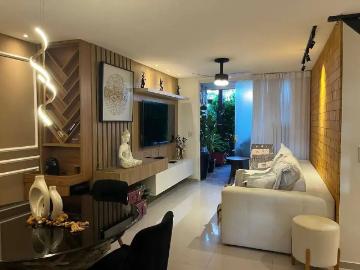 Casa / Sobrado para Venda em Lauro de Freitas/BA Buraquinho 3 Quartos