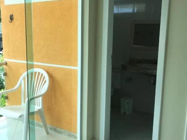 Casa / Sobrado para Venda em Lauro de Freitas/BA Buraquinho 3 Quartos