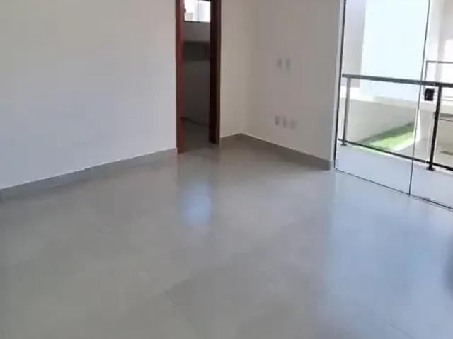 Casa / Sobrado para Venda em Lauro de Freitas/BA Buraquinho 3 Quartos