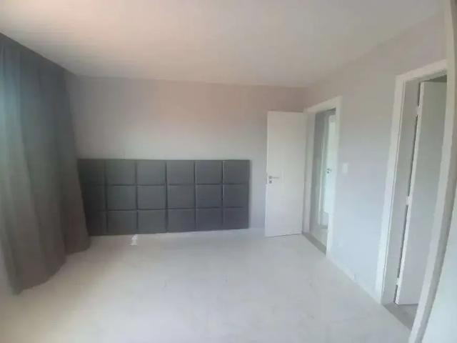 Casa / Sobrado para Venda em Lauro de Freitas/BA Buraquinho 3 Quartos
