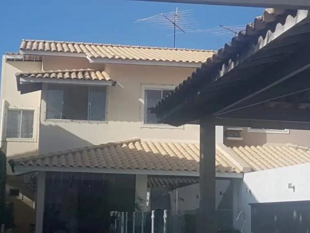 Casa / Sobrado para Venda em Lauro de Freitas/BA Ipitanga 3 Quartos