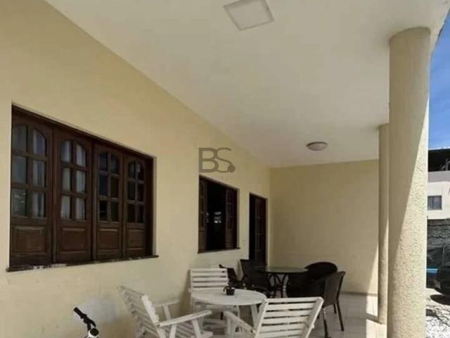 Casa / Sobrado para Venda em Lauro de Freitas/BA Ipitanga 4 Quartos