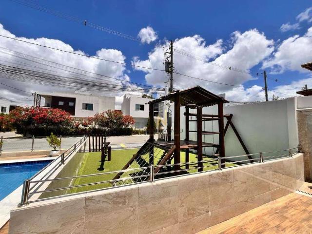 Casa / Sobrado para Venda em Lauro de Freitas/BA Ipitanga 4 Quartos