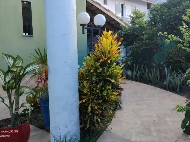 Casa / Sobrado para Venda em Lauro de Freitas/BA Ipitanga 4 Quartos
