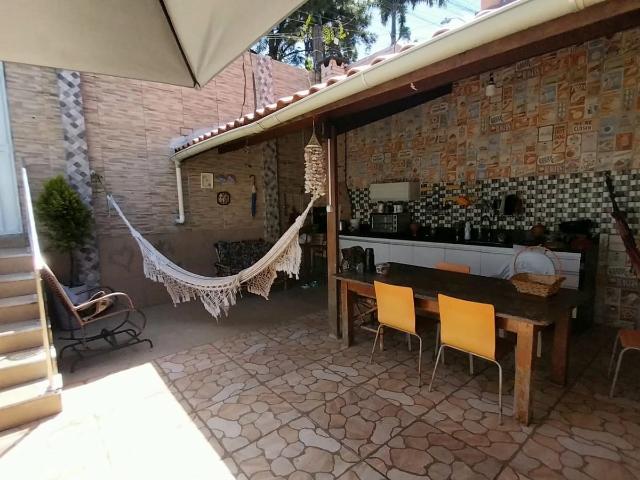 Casa / Sobrado para Venda em Lauro de Freitas/BA Itingá 3 Quartos