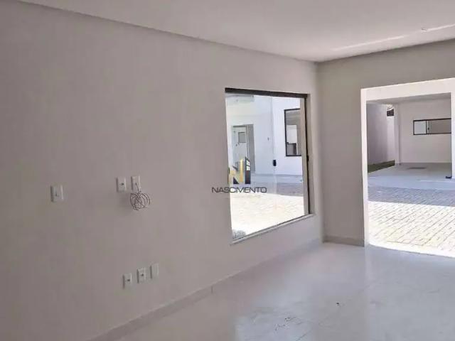 Casa / Sobrado para Venda em Lauro de Freitas/BA Portão do Sol 3 Quartos