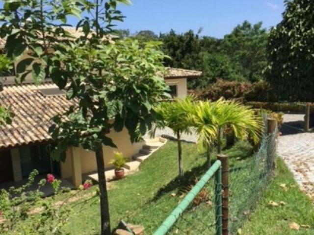Casa / Sobrado para Venda em Lauro de Freitas/BA Portão 3 Quartos