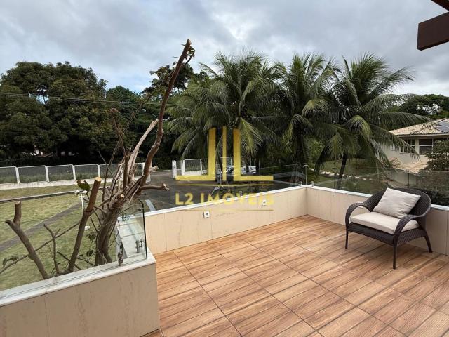 Casa / Sobrado para Venda em Lauro de Freitas/BA Portão 6 Quartos