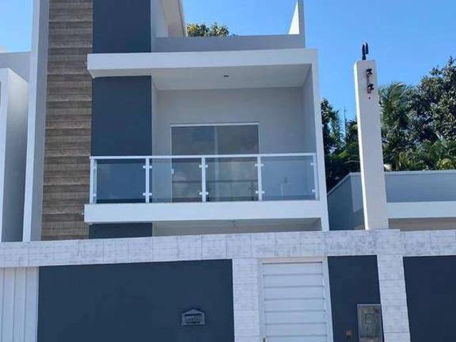 Casa / Sobrado para Venda em Lauro de Freitas/BA Pitangueiras 3 Quartos