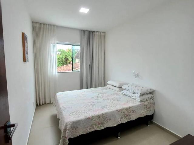 Casa / Sobrado para Venda em Lauro de Freitas/BA Recreio Ipitanga 4 Quartos