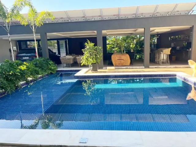 Casa / Sobrado para Venda em Lauro de Freitas/BA Recreio Ipitanga 5 Quartos