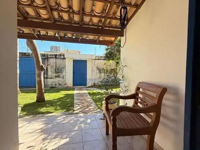 Casa / Sobrado para Venda em Lauro de Freitas/BA Vilas do Atlantico 3 Quartos