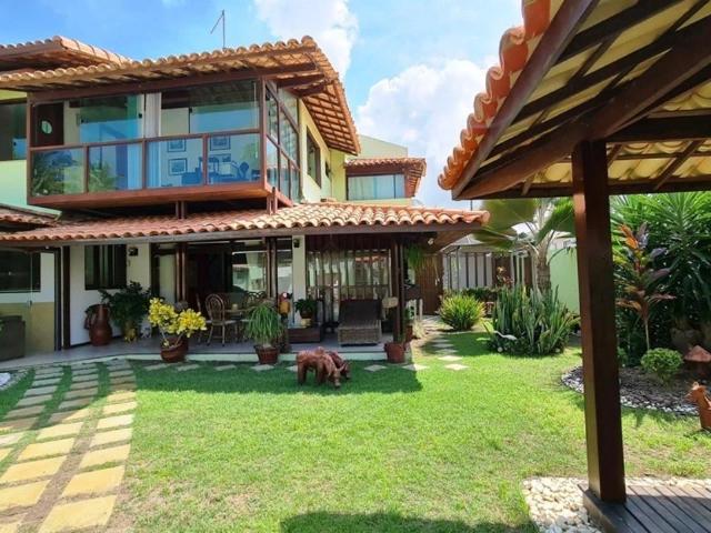 Casa / Sobrado para Venda em Lauro de Freitas/BA Vilas do Atlantico 4 Quartos