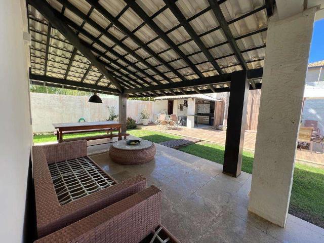 Casa / Sobrado para Venda em Lauro de Freitas/BA Vilas do Atlantico 4 Quartos