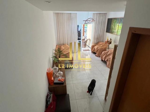 Casa / Sobrado para Venda em Lauro de Freitas/BA Vilas do Atlantico 4 Quartos