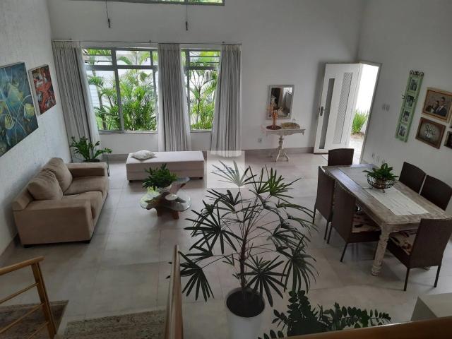 Casa / Sobrado para Venda em Lauro de Freitas/BA Vilas do Atlantico 4 Quartos