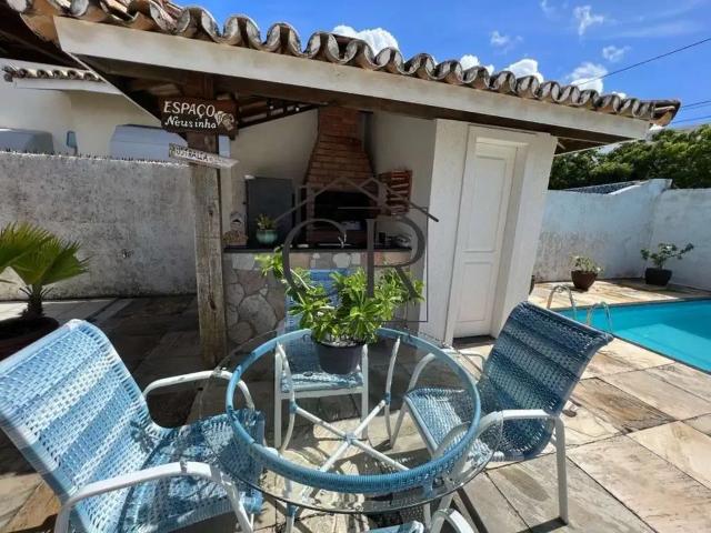 Casa / Sobrado para Venda em Lauro de Freitas/BA Vilas do Atlantico 4 Quartos