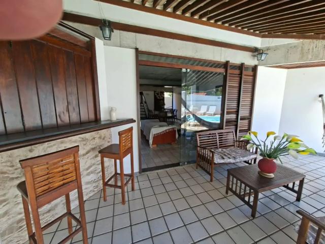 Casa / Sobrado para Venda em Lauro de Freitas/BA Vilas do Atlantico 4 Quartos