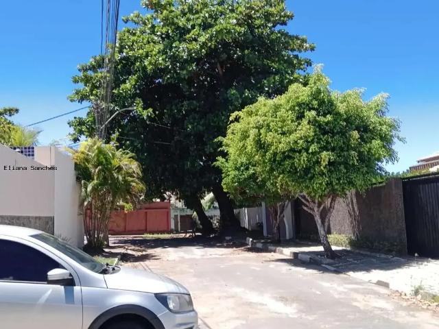 Casa / Sobrado para Venda em Lauro de Freitas/BA Vilas do Atlantico 4 Quartos