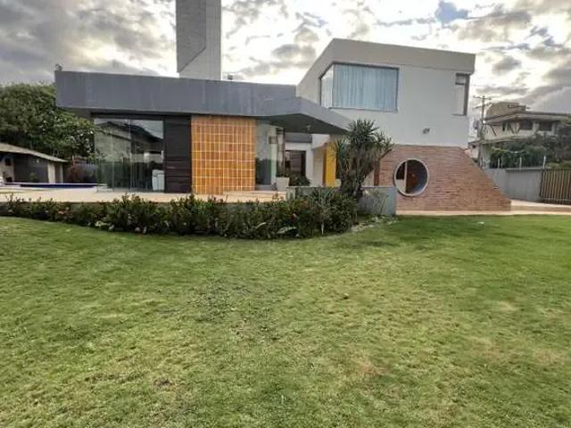 Casa / Sobrado para Venda em Lauro de Freitas/BA Vilas do Atlantico 4 Quartos