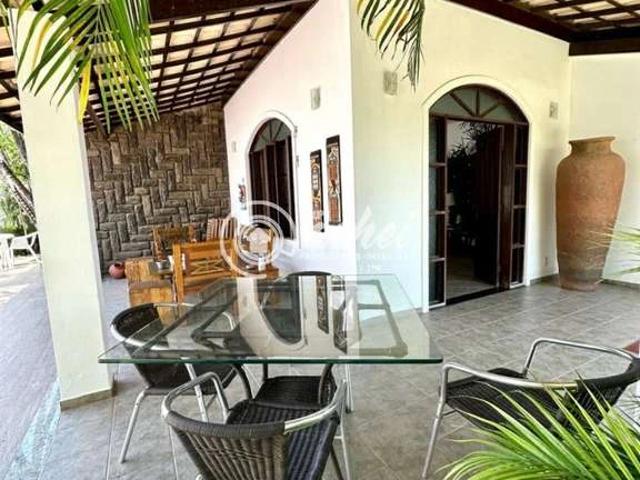 Casa / Sobrado para Venda em Lauro de Freitas/BA Vilas do Atlantico 5 Quartos