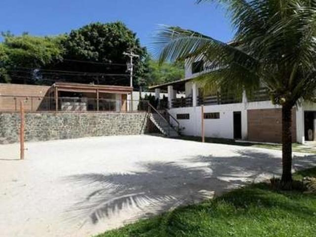 Casa / Sobrado para Venda em Lauro de Freitas/BA Vilas do Atlantico 5 Quartos