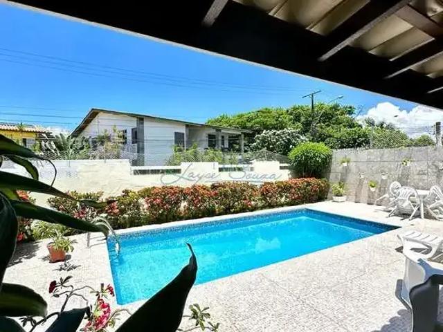 Casa / Sobrado para Venda em Lauro de Freitas/BA Vilas do Atlantico 5 Quartos