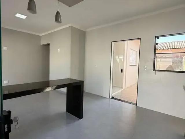 Casa / Sobrado para Venda em Leme/SP Centro 2 Quartos