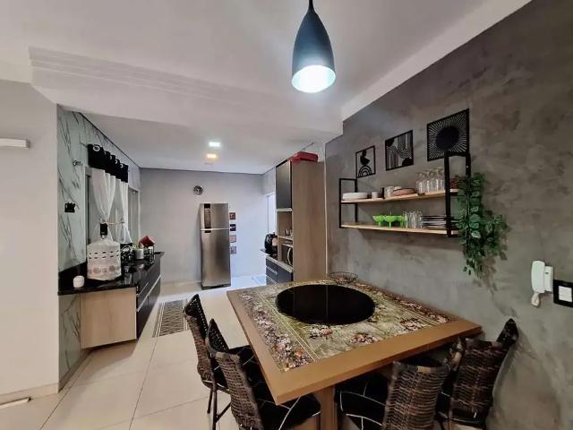 Casa / Sobrado para Venda em Leme/SP Cidade Jardim 3 Quartos