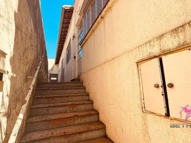 Casa / Sobrado para Venda em Leme/SP Barra Funda 3 Quartos