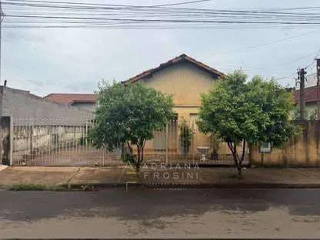 Casa / Sobrado para Venda em Leme/SP Jardim Eroísi 1 Quartos