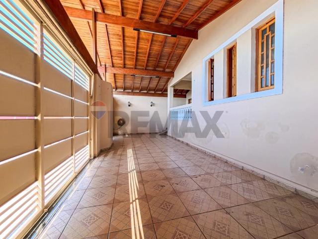 Casa / Sobrado para Venda em Leme/SP Jardim Presidente 3 Quartos