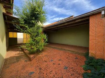 Casa / Sobrado para Venda em Leme/SP Vila Terezinha 3 Quartos