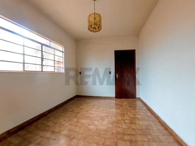 Casa / Sobrado para Venda em Leme/SP Vila Terezinha 2 Quartos
