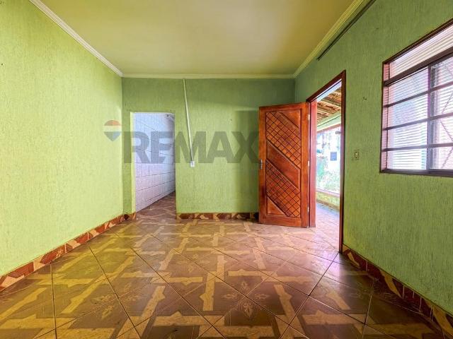 Casa / Sobrado para Venda em Leme/SP Vila Santa Maria 3 Quartos