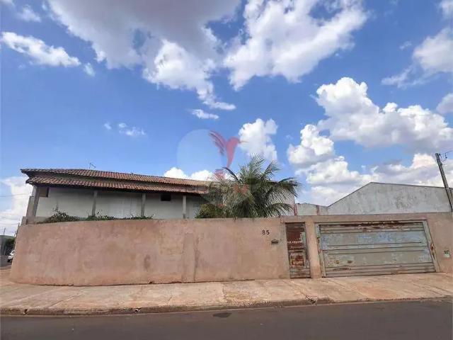 Casa / Sobrado para Venda em Lençóis Paulista/SP Residencial Santa Terezinha I 3 Quartos