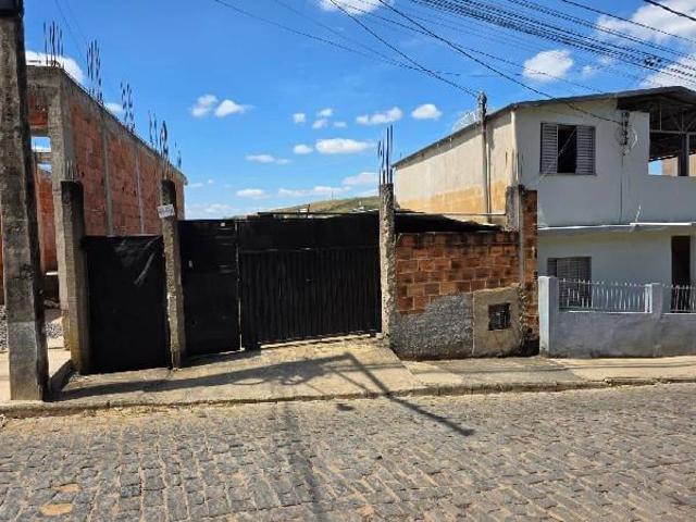 Casa / Sobrado para Venda em Leopoldina/MG Jardim Bela Vista 2 Quartos