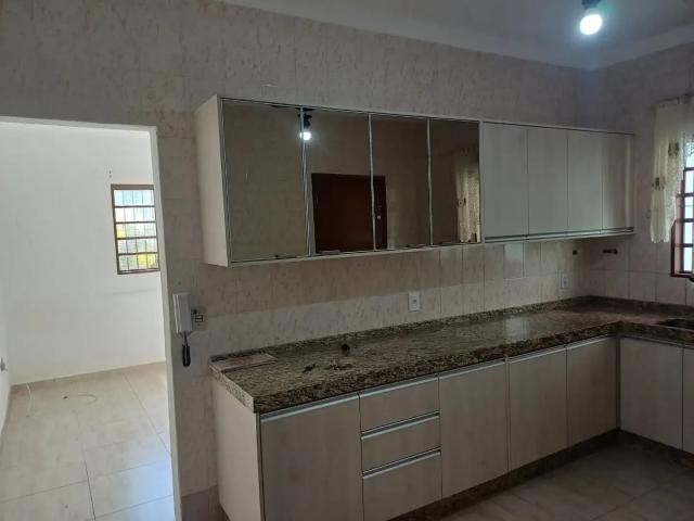 Casa / Sobrado para Venda em Limeira/SP Jardim Adélia Cavicchia Grotta 2 Quartos