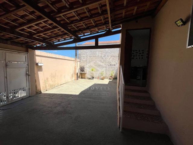 Casa / Sobrado para Venda em Limeira/SP Jardim Presidente Dutra 2 Quartos