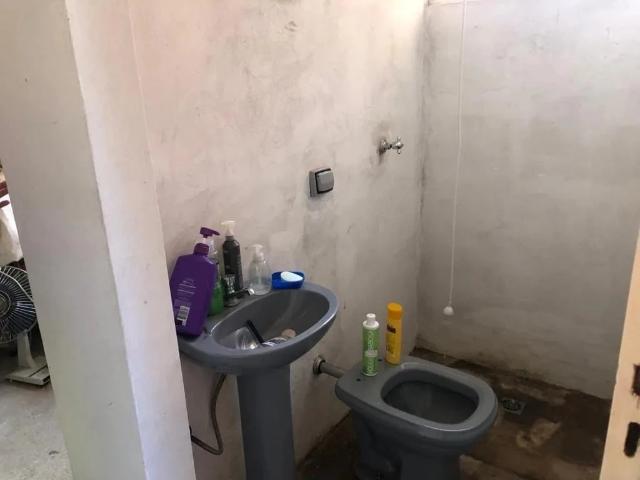 Casa / Sobrado para Venda em Limeira/SP Jardim Presidente Dutra 2 Quartos