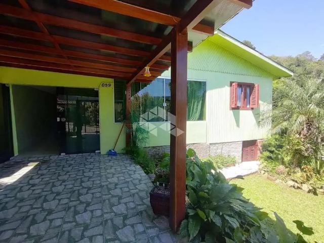 Casa / Sobrado para Venda em Lindolfo Collor/RS Feldmann 3 Quartos