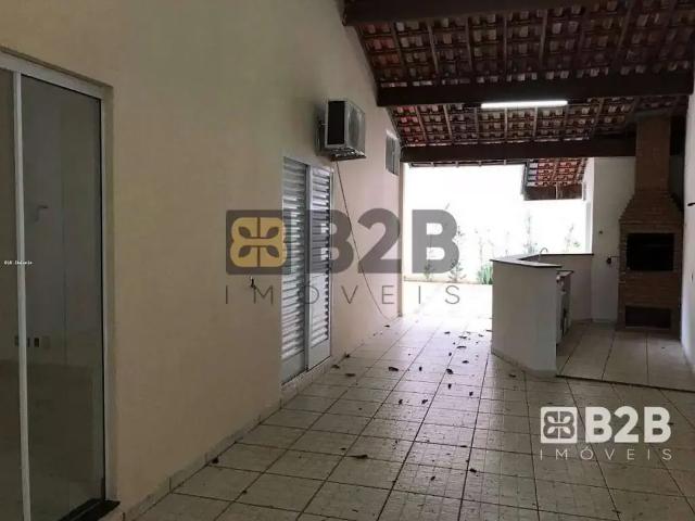 Casa / Sobrado para Venda em Lins/SP Jardim Ariano 3 Quartos