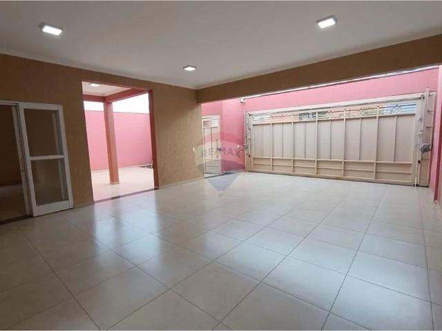 Casa / Sobrado para Venda em Lins/SP Residencial Fortaleza 3 Quartos