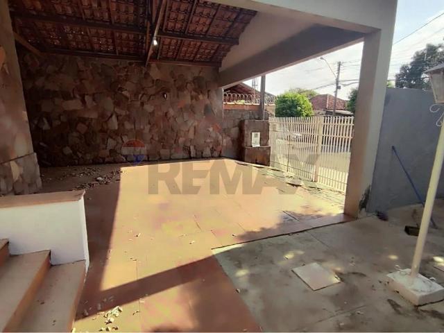 Casa / Sobrado para Venda em Lins/SP Vila Clélia 3 Quartos