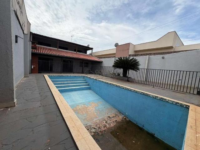 Casa / Sobrado para Venda em Londrina/PR Maria Lúcia 3 Quartos