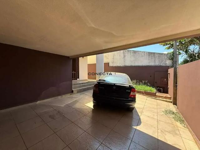 Casa / Sobrado para Venda em Londrina/PR Maringá 3 Quartos