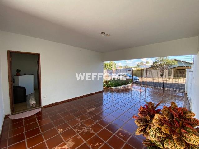 Casa / Sobrado para Venda em Londrina/PR Messiânico 3 Quartos