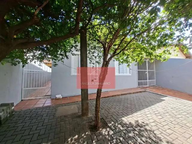 Casa / Sobrado para Venda em Londrina/PR Messiânico 3 Quartos