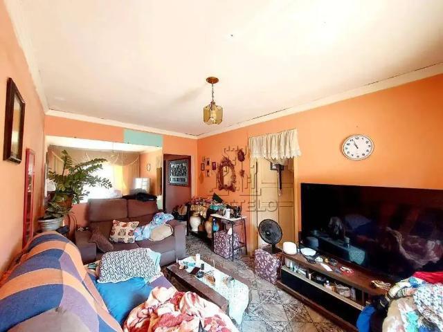 Casa / Sobrado para Venda em Londrina/PR Messiânico 3 Quartos